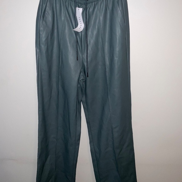 Topshop Bootcut Faux Leather Pants – US 4, New with Tags, Stretch - Picture 10 of 11